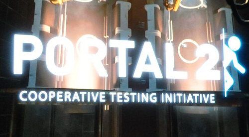 portal 2 robots. Portal 2 Co-Op Mode Hands On