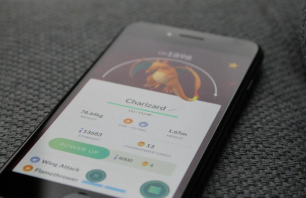 A cell phone with a screen showing a gameAI-generated content may be incorrect.