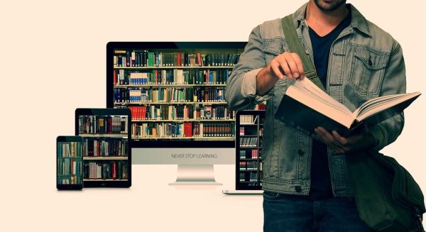 https://pixabay.com/illustrations/students-library-training-to-learn-5523377/ 